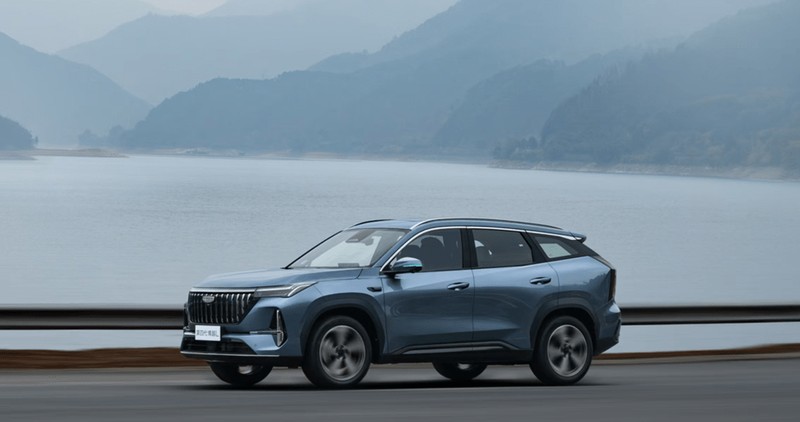  博越十周年献礼之作；第四代博越L小蓝灯版三月底上市；晴山蓝与千里浩瀚H3共绘智能新篇。 汽车科技