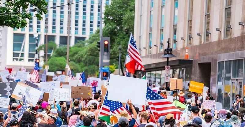  从军事打击到政治溃败：特朗普伊朗政策的结构性失效分析 新闻